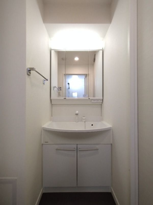 【洗面所】 | ヴォーガコルテ浅草橋