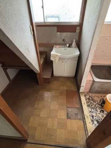 山田町法田　５DKの独立洗面台