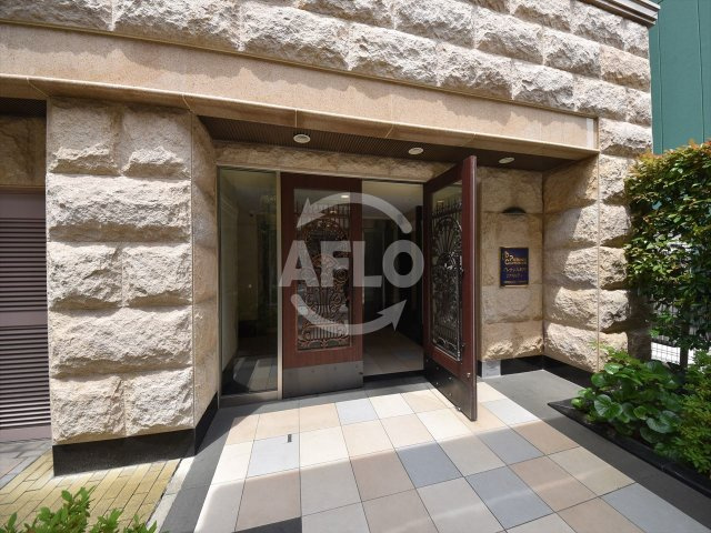 プレサンス本町リアルシティのエントランス|プレサンス本町リアルシティ　エントランス