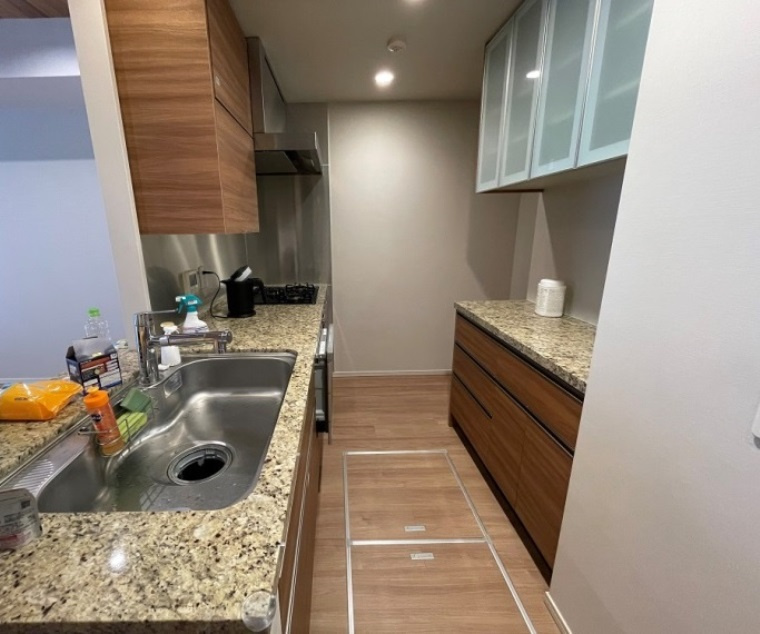 プラウド富士見ヶ丘コートテラスのキッチン