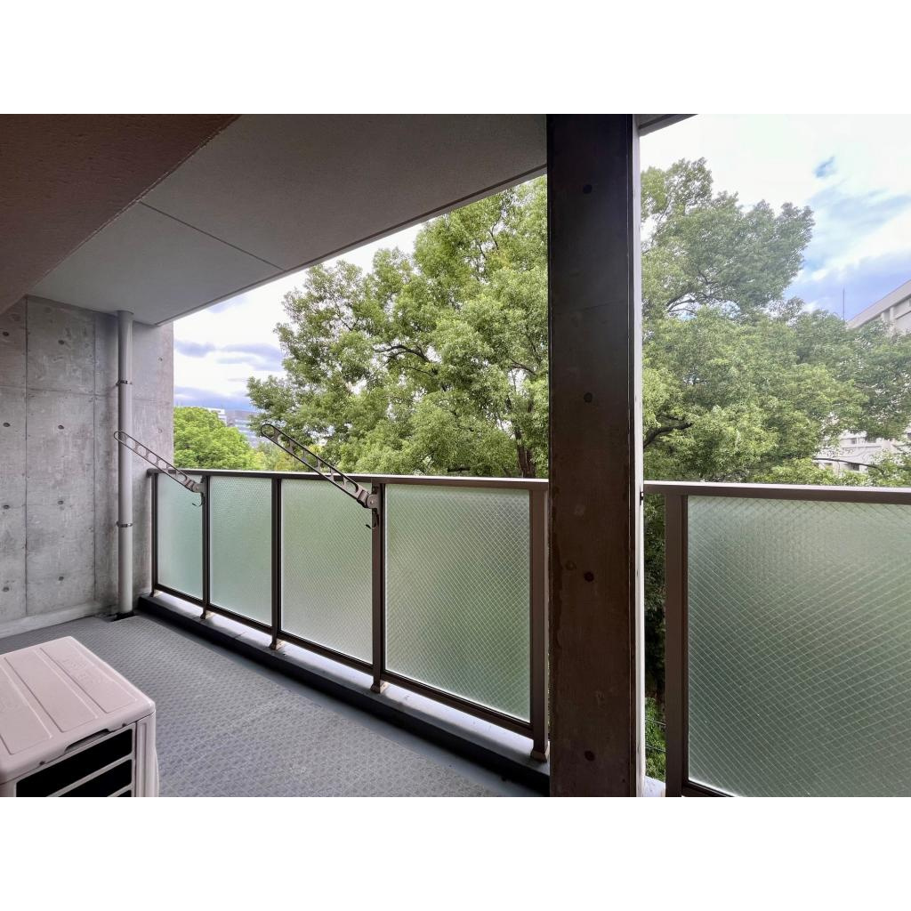 メゾン・ド・オーキッドのバルコニー