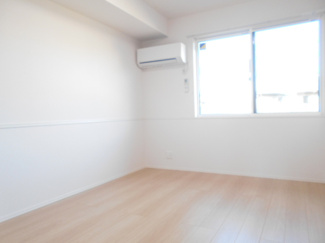 【寝室】 | premier couleur（ﾌﾟﾙﾐｴ ｸﾙｰﾙ）