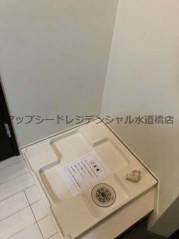 グランアセット早稲田の内装|洗濯機置場※別室参考写真