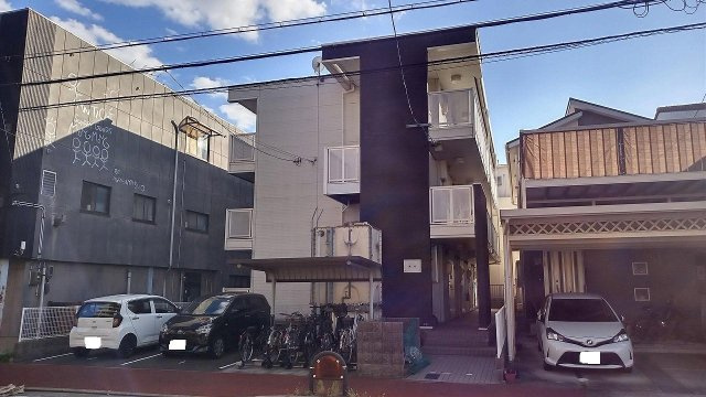 レオパレス森真の外観