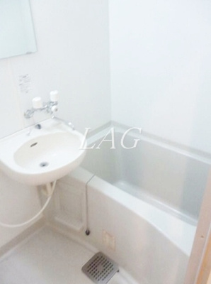 【浴室】 | ラピス・ガーデン | お風呂です。