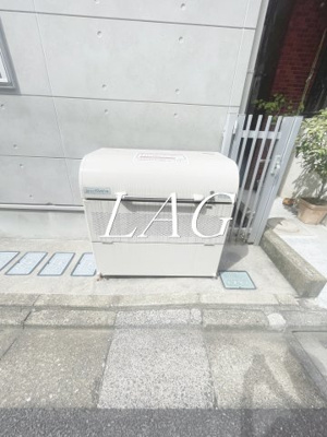 【その他共用部分】 | リブリ・雑司が谷 | 敷地内ゴミ捨て場です。