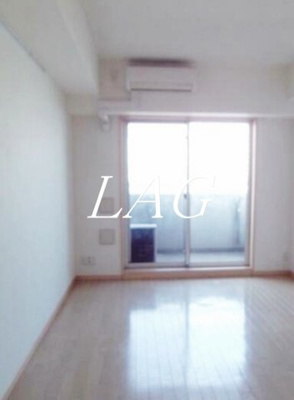 【寝室】 | グランヴァン王子 | 寝室です。