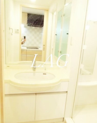 【洗面所】 | グランヴァン王子 | 洗面台です。