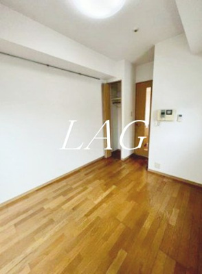 【居間・リビング】 | ロイヤルアメニティー西戸山 | 洋室のお部屋です。