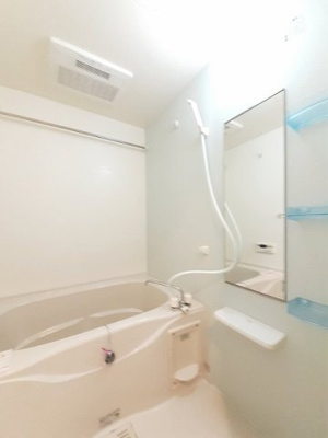 【浴室】 | ジェルメ | 日々の疲れを癒すお風呂付です