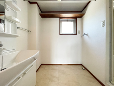 ドエル昭和の洗面所