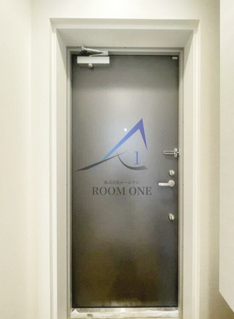 BIBLIO MEGURO(ビブリオ メグロ)の玄関|玄関です。