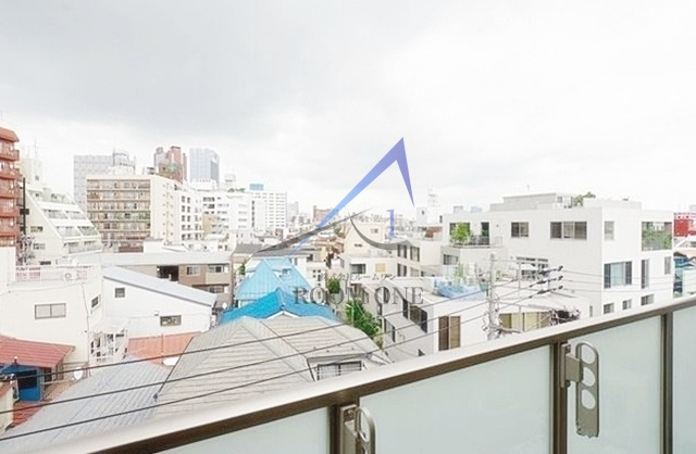 シェノン三軒茶屋