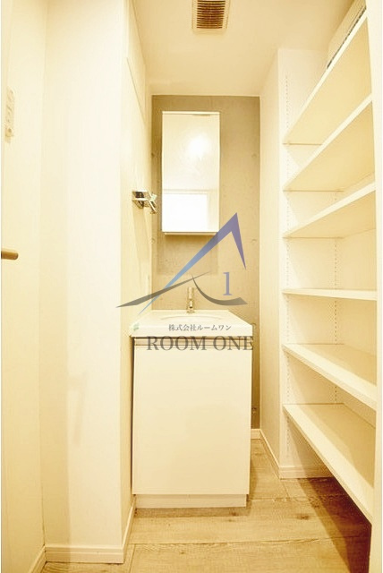 エルフローラ三軒茶屋の洗面所|洗面台です。