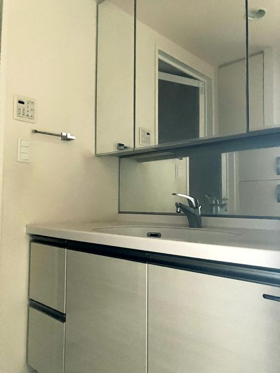 川崎サイトシティⅡ番館の洗面所