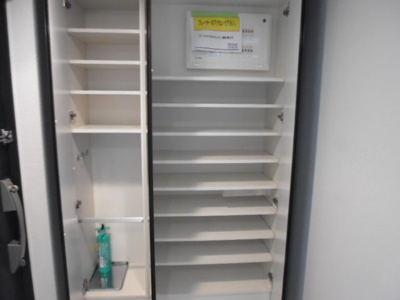 【玄関】 | ザ・グランアルト錦糸町 | ゆったりとした玄関です