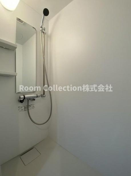 グラン千住仲町の浴室