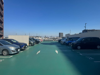 【駐車場】