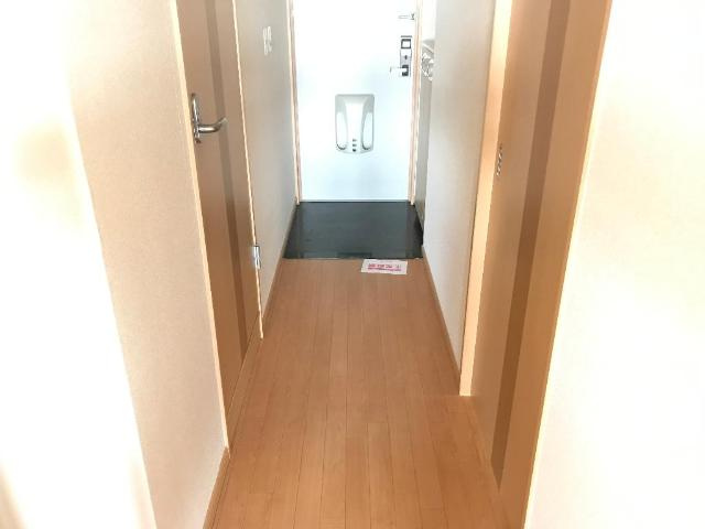 グローリー　パレスの内装|廊下