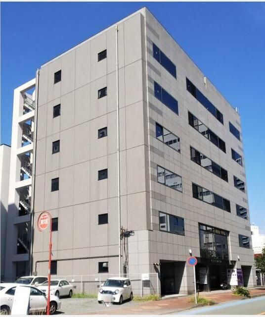 パストラルビルの外観