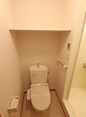 レオパレスディアコート　六木のその他