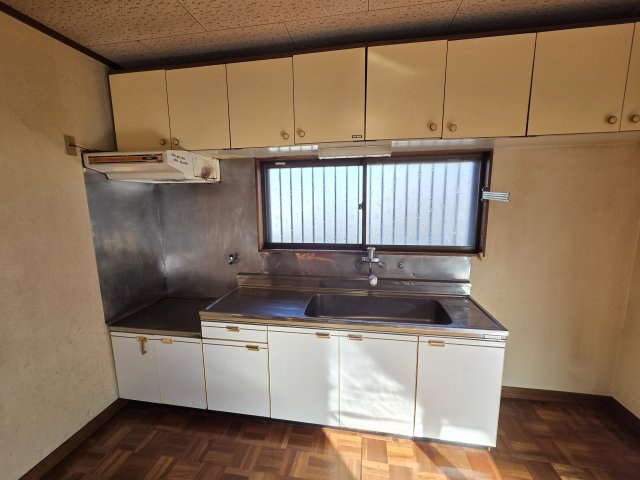 伊勢崎市境美原　中古住宅のキッチン|キッチンです