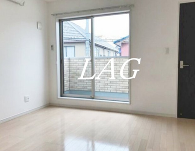 【居間・リビング】 | キャプテン幕張 | 洋室のお部屋です。