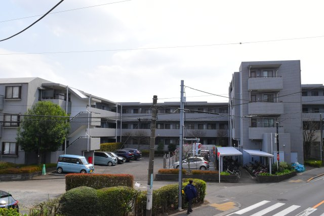 東村山市久米川町４丁目の中古マンションの外観