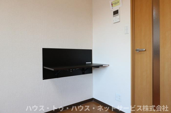 アルカンシェルの周辺