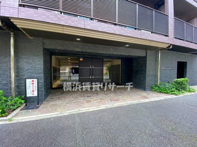 【エントランス】 | フェニックス新横濱クアトロ