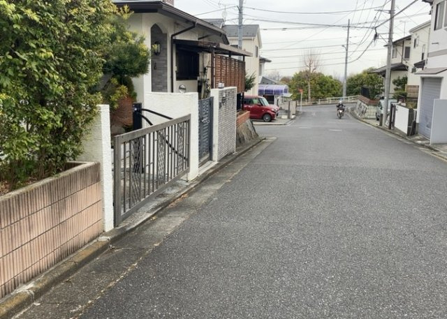 【外観】 | 最寄り駅が近いなどの交通アクセスが良い土地だと暮らしやすいですよね。通勤・通学の観点から土地を選ぶことも大切です！自身や家族のライフワークからあったの物件を探しましょう！当社営業がお力になります！