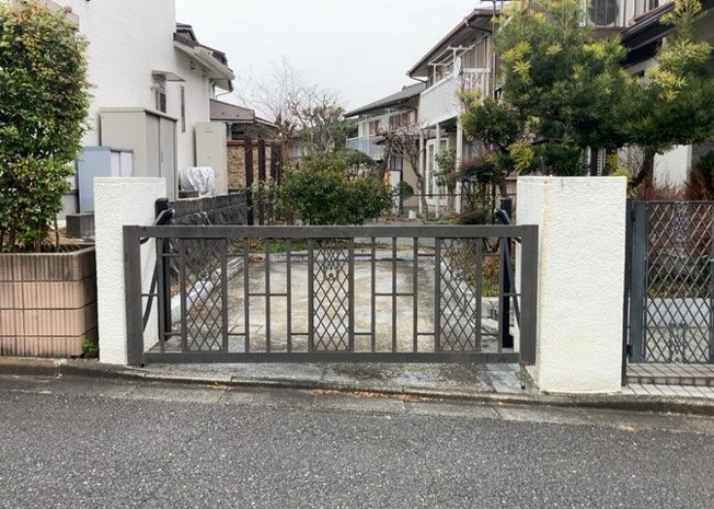 【外観】 | 家を建てる前提で土地を探している場合、地盤の丈夫さは譲れない条件の一つです。地盤が脆弱だと追加工事が必要となります。また、過去に地盤沈下や液状化現象を起こした土地は、できるだけ避けた方がいいでしょう。
