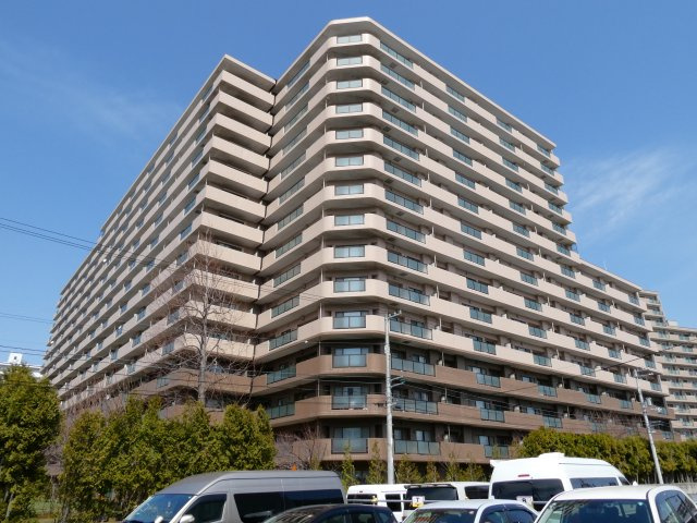 【外観】 | ロイヤルコート大谷地ステーション