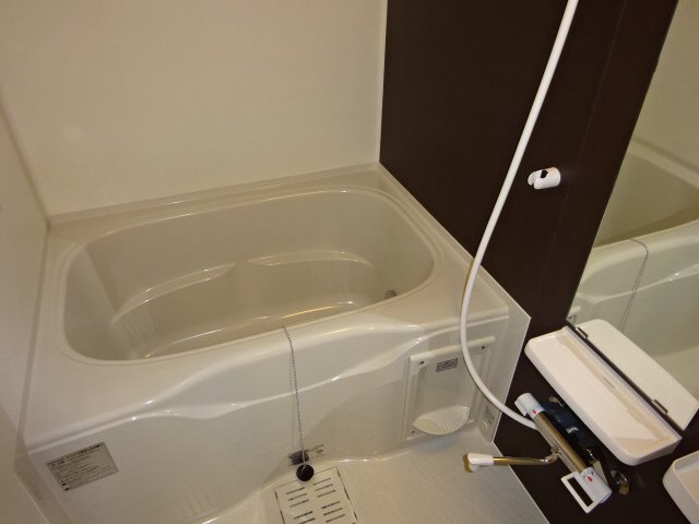 姫路市苫編南１丁目のハイツの浴室
