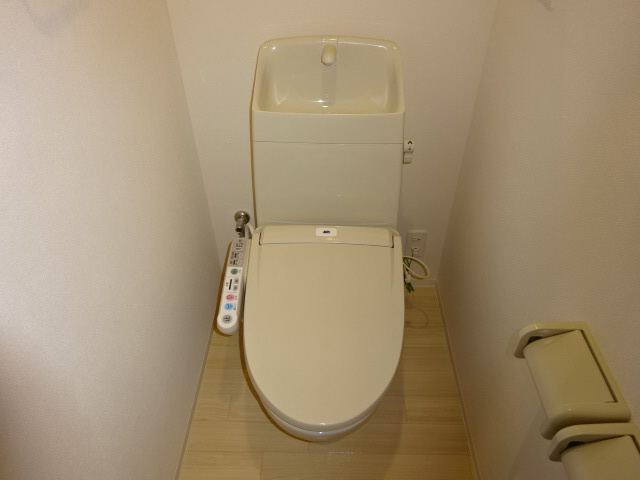 姫路市苫編南１丁目のハイツのトイレ