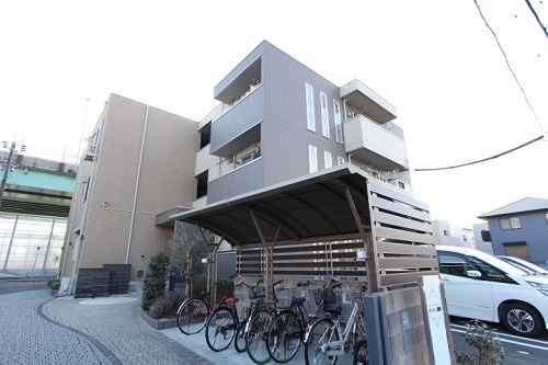 アンフィニ勝川の外観