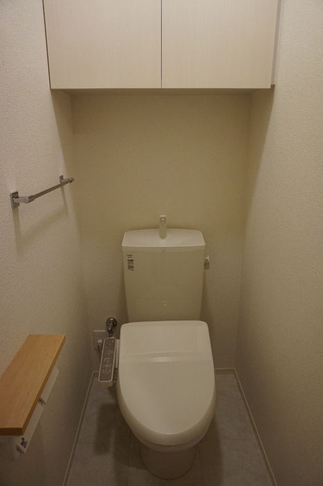 アンフィニ勝川の洗面所|洗髪洗面化粧台