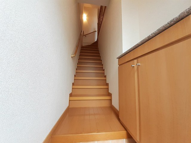 グラース・アンジュＡの玄関