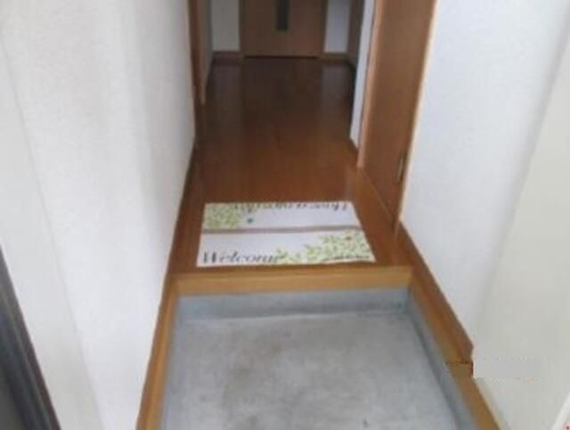 プライムコートⅠの玄関