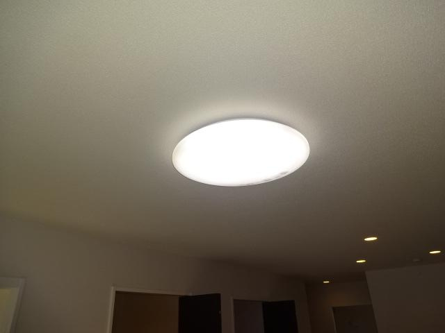 シャトー　ドゥ　ウエストの設備|シーリングライト