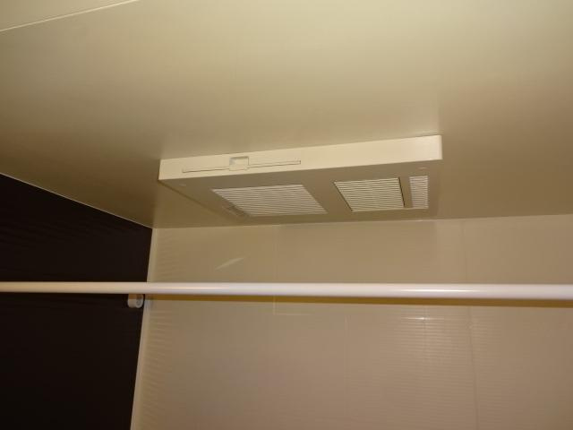 シャトー　ドゥ　ウエストのその他|浴室乾燥機