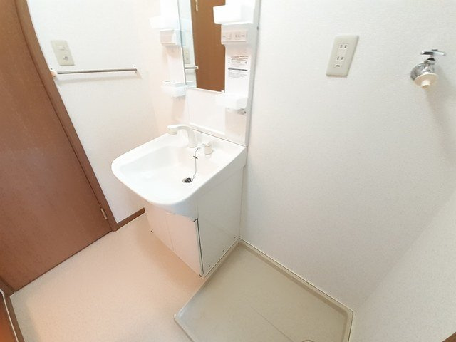 ヴィエルジュ大道の洗面所