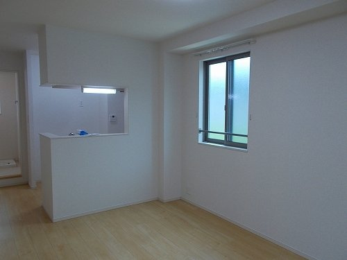 フェリシア御立の居間・リビング