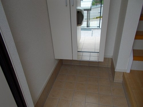 フェリシア御立の玄関