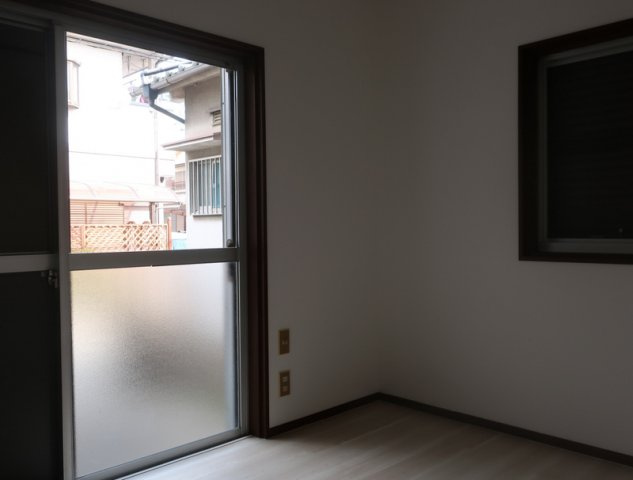 加古川市尾上町養田の一戸建ての寝室