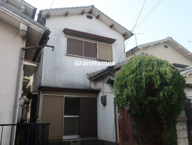 加古川市尾上町養田の一戸建ての外観