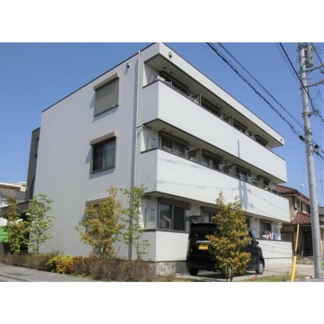 ニューサンハイムの外観