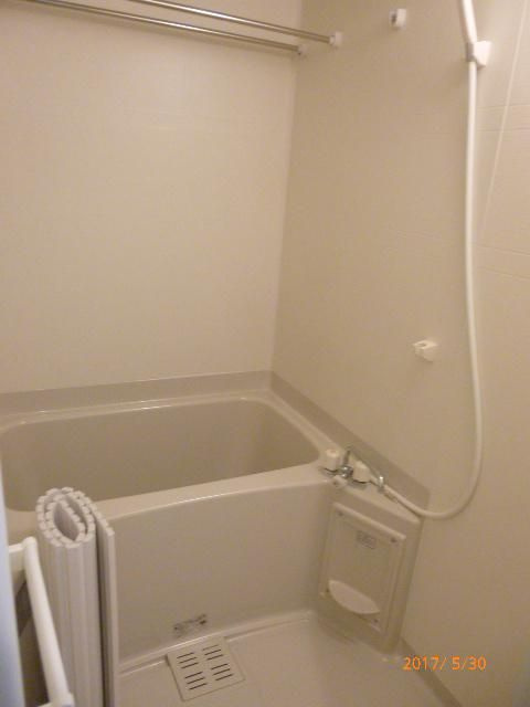 ニューサンハイムの浴室