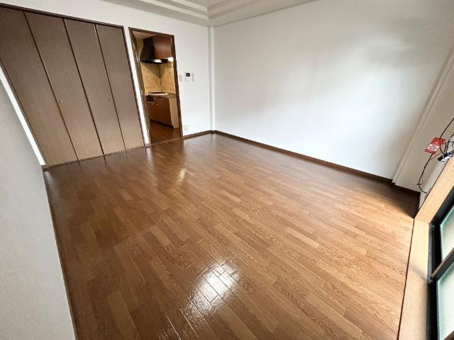 パーソナル飯田１２の内装|洋室