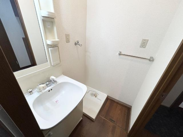 パーソナル飯田１２の洗面所|洗面